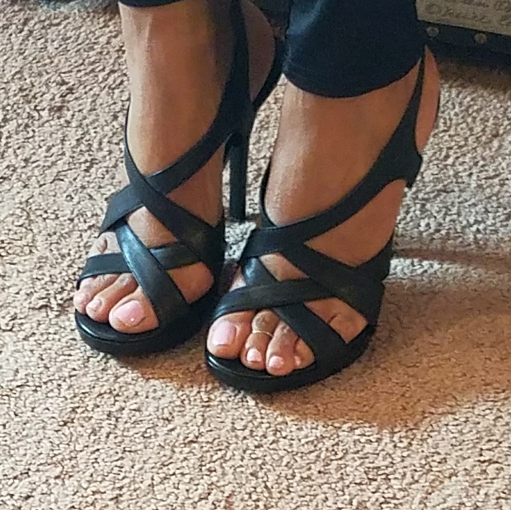 Aldo Sandals ( Buy 1 get 1 half) CLEARANCE
